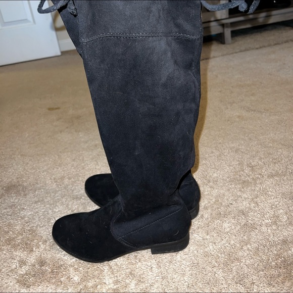 Knee high boots - Picture 1 of 5